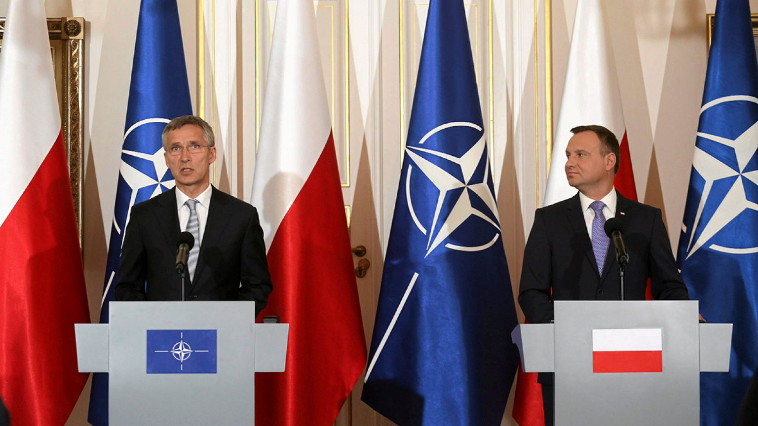 NATO devlet ve hükümet başkanları zirvesi başlıyor