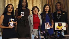Image: Kimberly Phillips, Crissy Timpson, Gloria Allred, Brandy Palacios, J