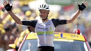 Стив Каммингс выиграл первый горный этап "Тур-де-Франс", Ван Авермат остался в желтой майке