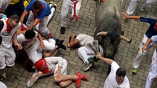 Multitudinario y peligroso tercer encierro de San Fermín