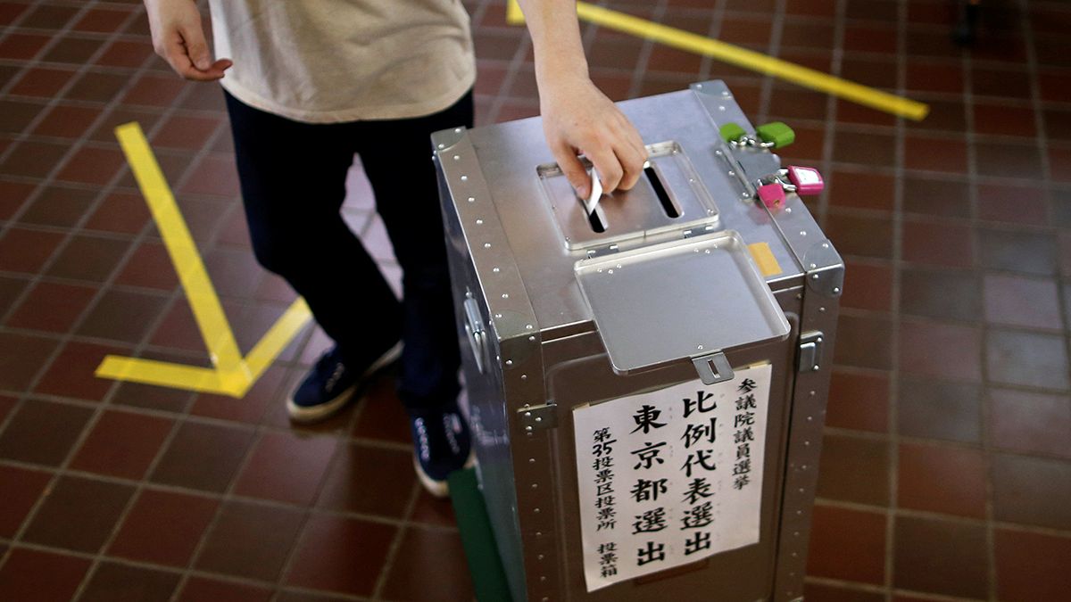 Les Japonais aux urnes pour élire leurs sénateurs