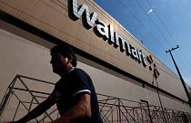 Walmart lanza su 'Día supremo' para rivalizar en ventas por internet con Amazon