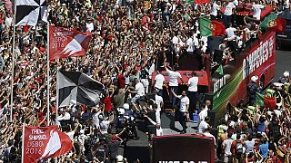 Portugal : l'équipe championne d'Europe accueillie en triomphe