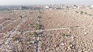 Irak: impresionantes imágenes desde el aire del cementerio más grande del mundo