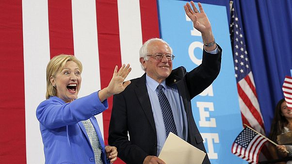 Bernie Sanders Hillary Clinton'a destek vereceğini ilan etti Bernie Sanders Hillary Clinton'a destek vereceğini ilan etti