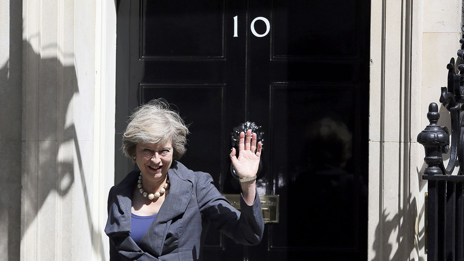 Kormányalakításra készül Theresa May