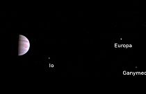 Juno envía las primeras fotos y los primeros datos de Júpiter