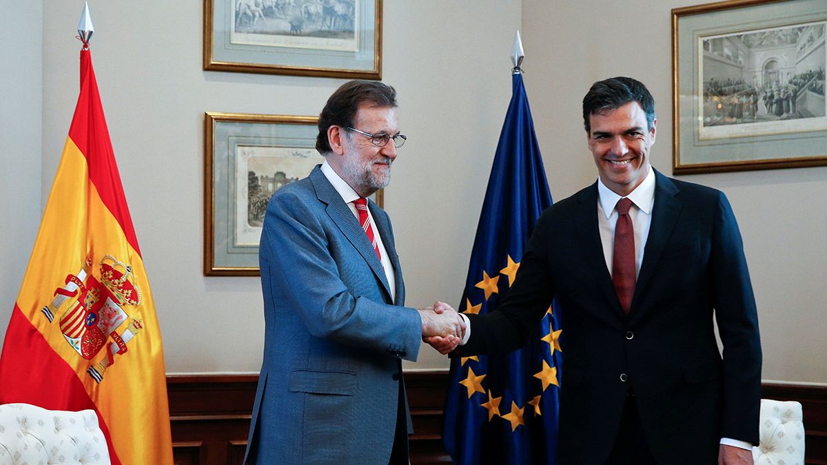 Испания. Мариано Рахой надеется получить доверие парламента и без партнеров