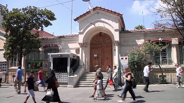 Fransa'nın Türkiye'deki ulusal gün kutlamaları iptal edildi Fransa'nın Türkiye'deki ulusal gün kutlamaları iptal edildi