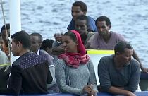 Italia, soccorsi più di 1000 migranti in un solo giorno