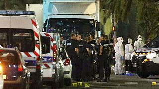 Líderes internacionais condenam "ataque bárbaro e cobarde" em Nice