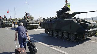 В Турции после попытки переворота введено военное положение