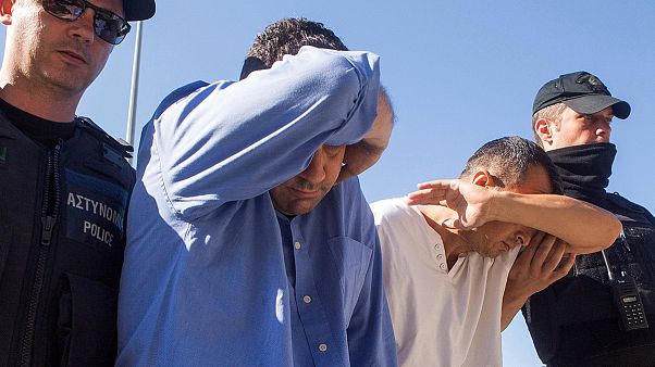 Yunanistan'a kaçan 8 asker darbeden haberdar değilmiş Yunanistan'a kaçan 8 asker darbeden haberdar değilmiş