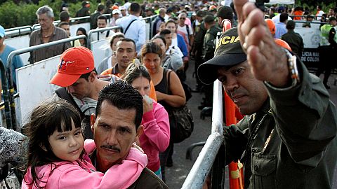 Crossing into Colombia