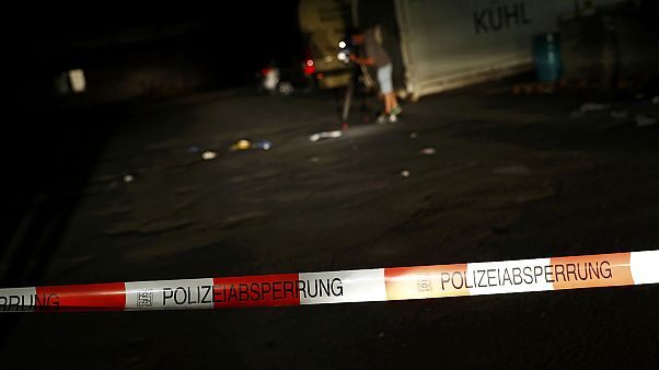Würzburg: magányos tettesek kivédhetetlen akciói Würzburg: magányos tettesek kivédhetetlen akciói