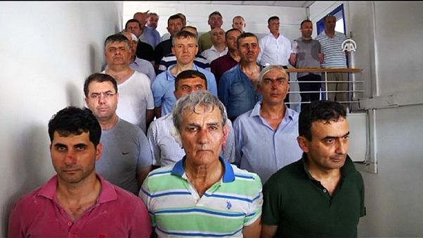 In Turchia oltre 50mila persone colpite dall'epurazione di Erdogan In Turchia oltre 50mila persone colpite dall'epurazione di Erdogan
