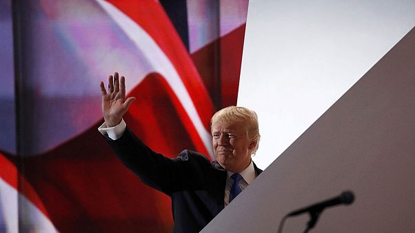 Usa, Trump trionfa alla Convention repubblicana. Sarà lui a correre contro Hillary Clinton Usa, Trump trionfa alla Convention repubblicana. Sarà lui a correre contro Hillary Clinton