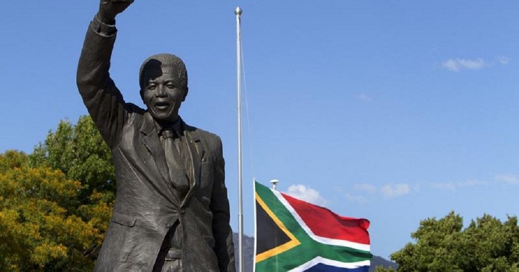 Nelson Mandela [Part 2 of 3] His politics, apartheid and prison life ...