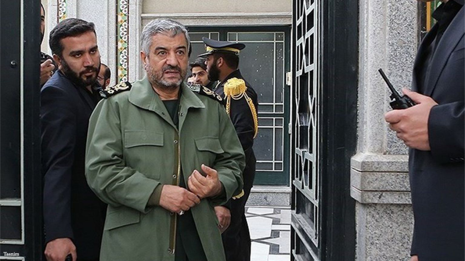 فرمانده سپاه: رستگار سرخه‌ای به‌دلیل حضور در یک فساد اقتصادی بزرگ دستگیر شده است