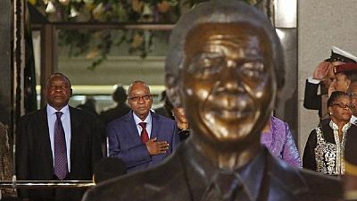 Hommage à Mandela 3/3 : Mandela, un "géant moral", symbole d'une Afrique du Sud unie
