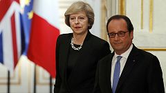 Brexit: en visite à Paris, Theresa May rencontre François Hollande