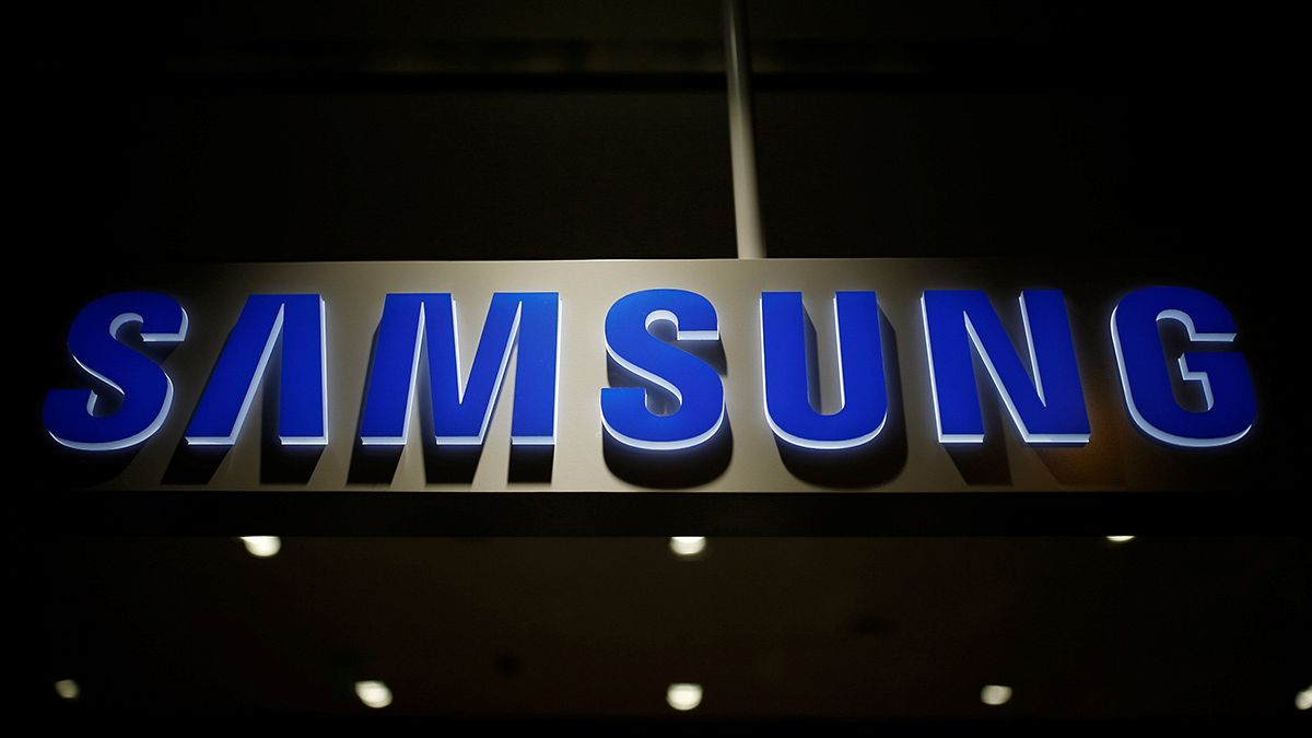 Samsung начал патентную войну с Huawei