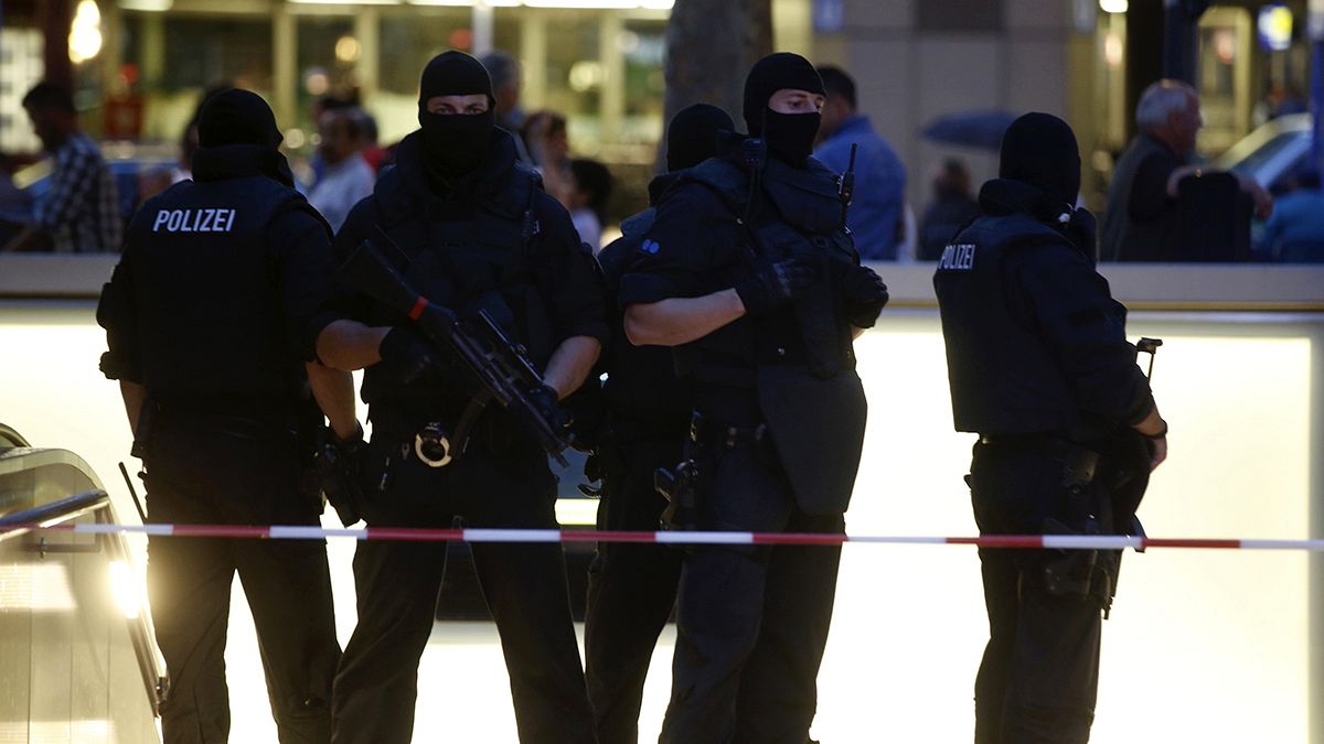 Terror in München: Polizei gibt Entwarnung
