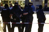 Attacco a Monaco di Baviera: spari in centro commerciale, morti e feriti