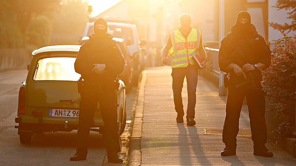Allemagne : un attentat fait un mort et douze blessés devant un festival Allemagne : un attentat fait un mort et douze blessés devant un festival
