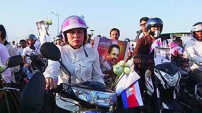 Kamboçya muhalif aktivisti son yolculuğuna uğurladı