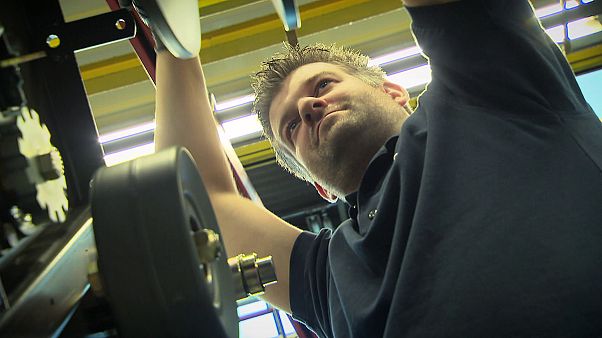 Németország: Boldogság, gyere a munkahelyre! Németország: Boldogság, gyere a munkahelyre!