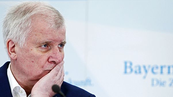 Ζεεχόφερ: «Η ισλαμική τρομοκρατία ήρθε στη Γερμανία» Ζεεχόφερ: «Η ισλαμική τρομοκρατία ήρθε στη Γερμανία»