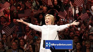 Usa: il partito quadrato intorno a Hillary