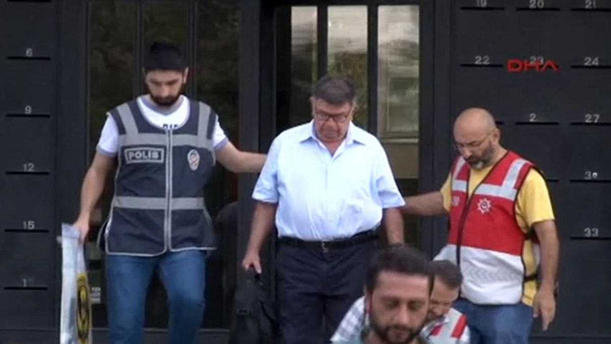 ده ها روزنامه نگار در ارتباط با کودتای ترکیه بازداشت شدند