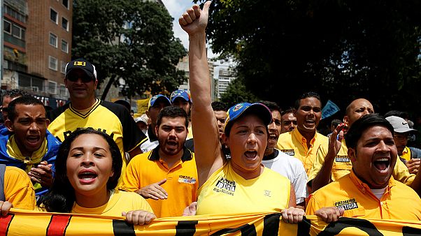 Anti-Maduro protesters in Venezuela march to demand referendum Anti-Maduro protesters in Venezuela march to demand referendum