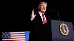 Image: U.S. President Donald Trump during a campaign rally in Mosinee, Wisc