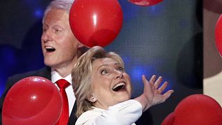 Hillary Clinton accetta la nomination democratica con 'umiltà, determinazione e fiducia'