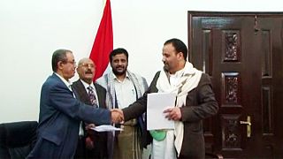 Йеменские повстанцы договорились править вместе
