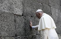 Papst in Auschwitz: Schweigen, das Bände spricht