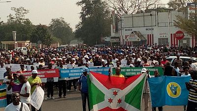 Burundi protesters attack France over UN resolution to deploy police force
