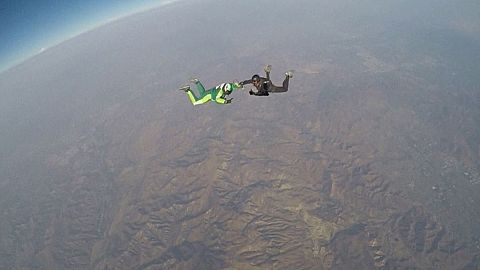 Parachute-free daredevil