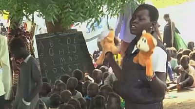 Displaced South Sudanese children learn under undesirable conditions