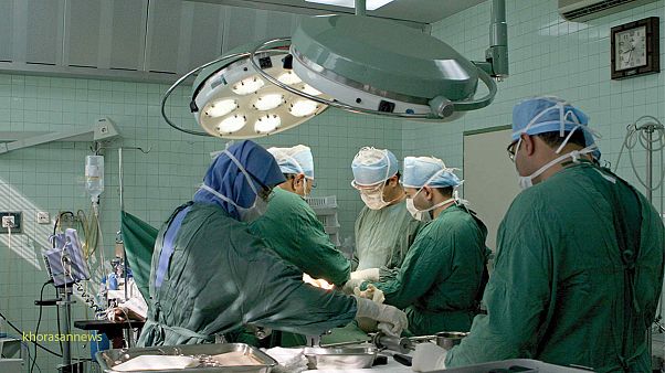 بحران اعتماد بین پزشک و بیمار در ایران بحران اعتماد بین پزشک و بیمار در ایران