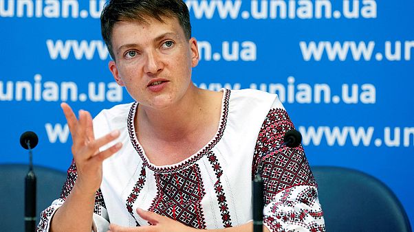 Ucrânia: Nadiya Savchenko anuncia nova greve de fome Ucrânia: Nadiya Savchenko anuncia nova greve de fome