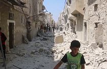 Syrie : l'État islamique perd Minbej, les insurgés avancent à Alep