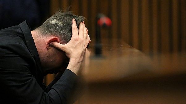 Оскар Писториус отрицает слухи о попытке самоубийства Оскар Писториус отрицает слухи о попытке самоубийства