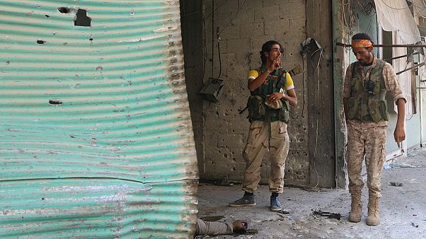 Halep'te içme suyu sıkıntısı ciddi boyutlara ulaştı Halep'te içme suyu sıkıntısı ciddi boyutlara ulaştı