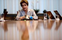 Senat stimmt für Amtenthebungsverfahren gegen Rousseff