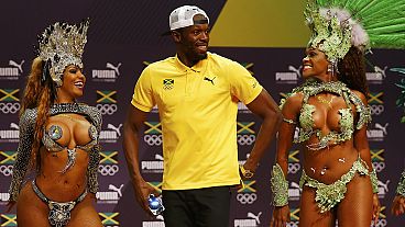 El velocista jamaicano Usain Bolt en Río, a ritmo de salsa