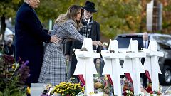 Image: Donald Trump, Melania Trump, Jeffrey Myers